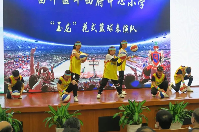 花球表演《向梦想出发》